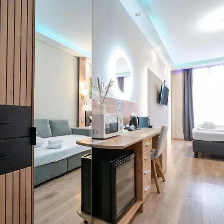 Lyla Suites