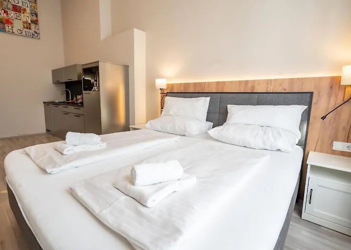 Hotel Lyla 4*